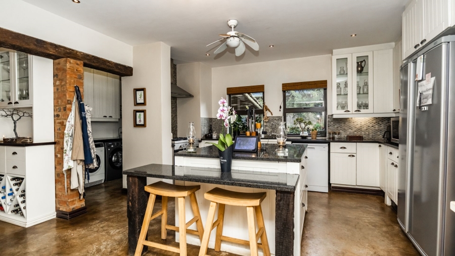 3 Bedroom Property for Sale in The Coves North West